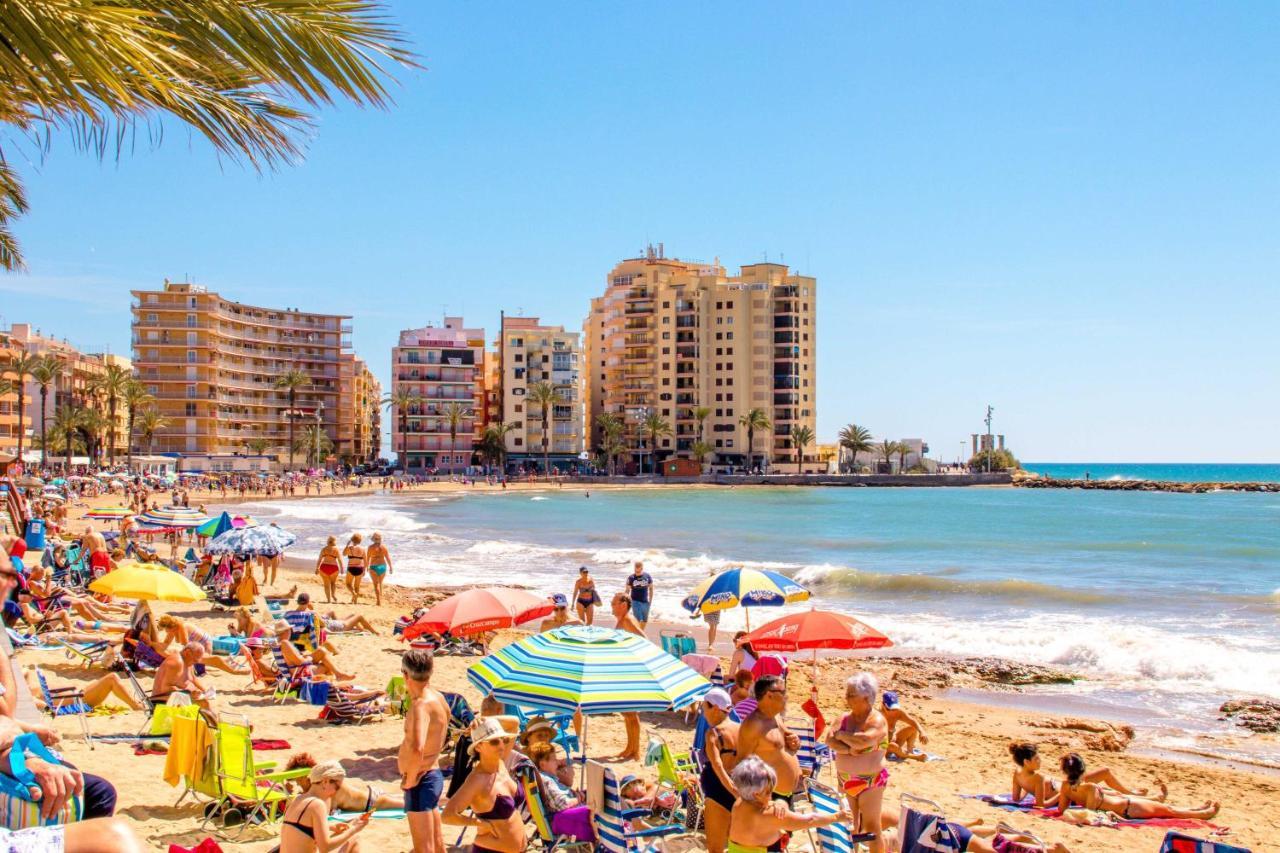 Marianna Apartment Torrevieja Ngoại thất bức ảnh